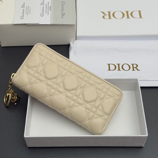LADY DIOR LOTUS WALLET CANNAGE LAMBSKIN S0007 apricot