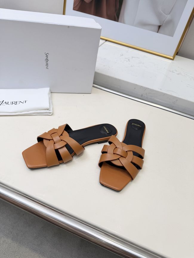 Saint Laurent tribute SANDALS in smooth leather 875936-1 Saint Laurent tribute SANDALS in smooth leather 875936-1