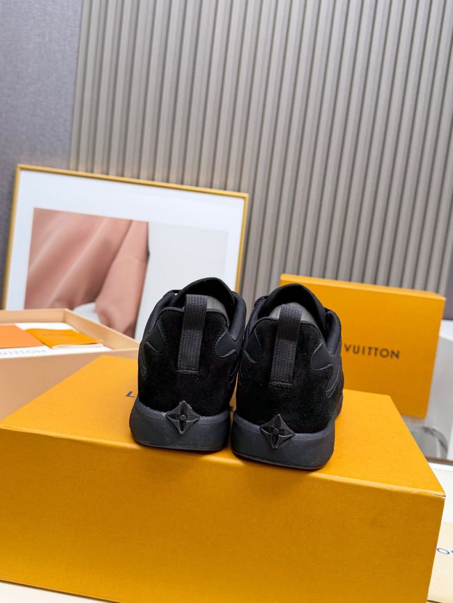 Louis Vuitton Wavelight Knitted Sneaker 1AKG82-8