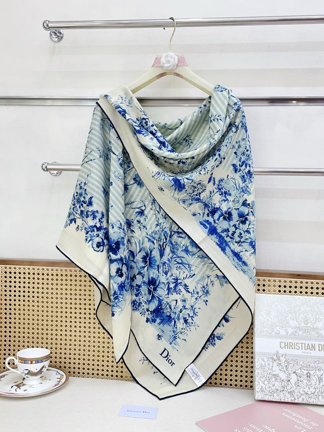 Dior Oblique Shawl Wool and Silk Jacquard I1061-1 Dior Oblique Shawl Wool and Silk Jacquard I1061-1
