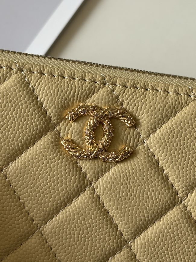 Chanel Classic Zipped Wallet AP5077 apricot