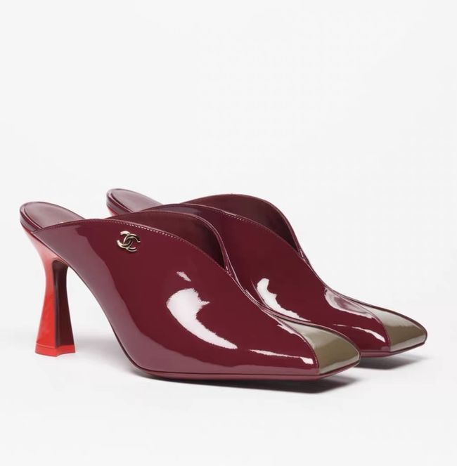 Chanel Mules Patent Calfskin G47606-5
