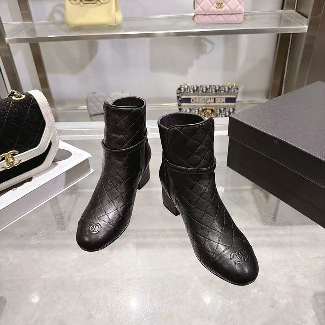 Chanel Mid-Calf Boots C5517-1
