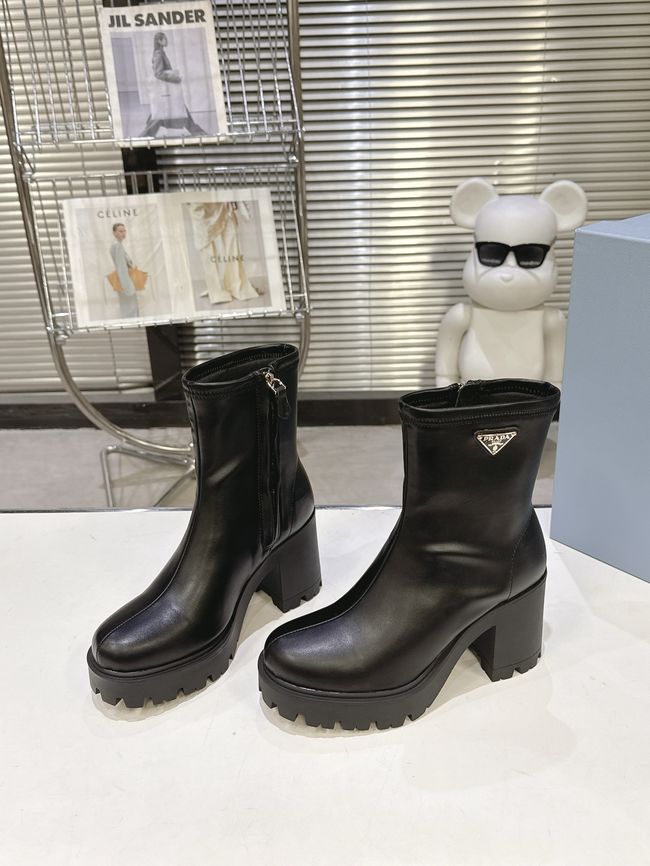 Prada Monolith brushed leather Chelsea boots G085-9