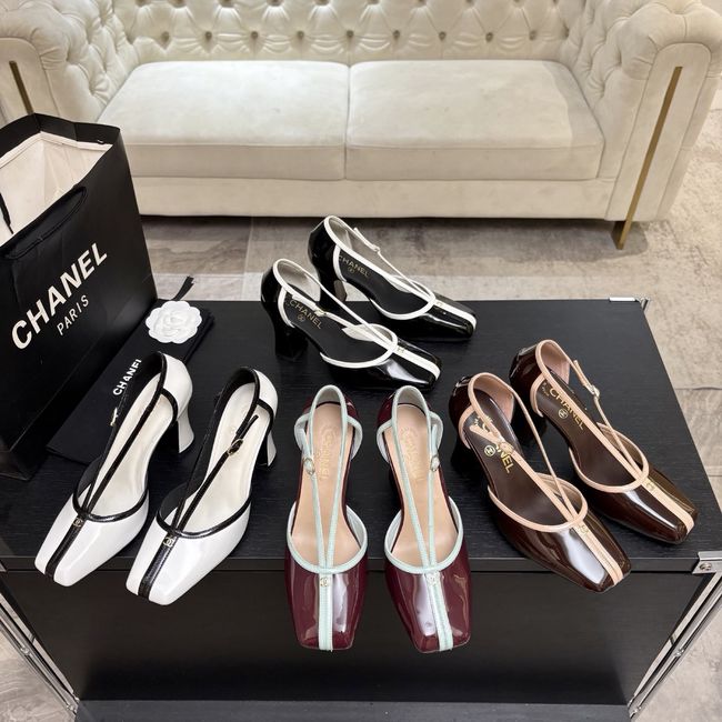 Chanel Mary Janes G47612-12