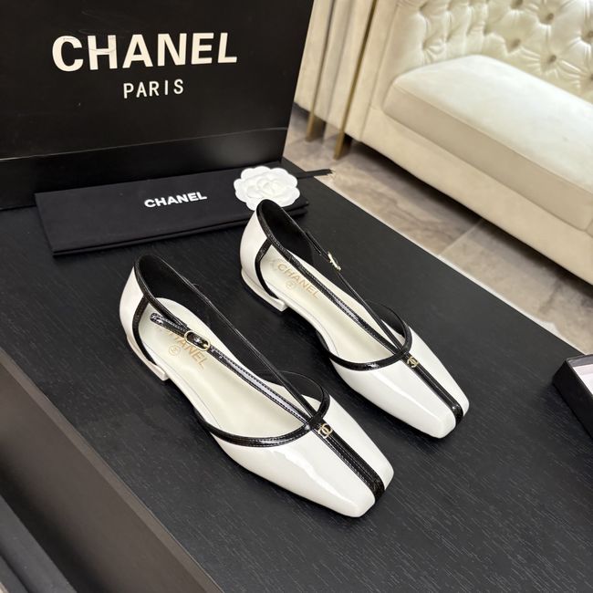 Chanel Mary Janes G47613-7