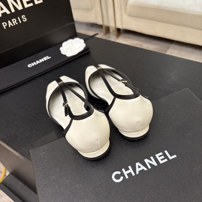 Chanel Mary Janes Patent Calfskin G47613-2