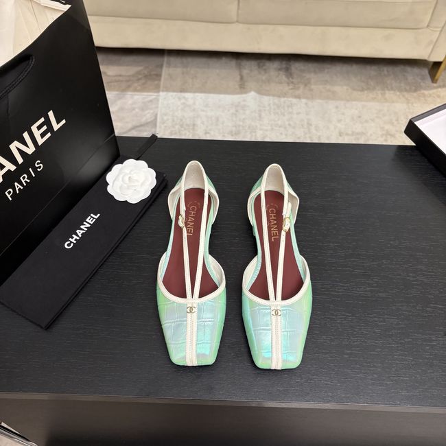 Chanel Mary Janes G47613-14