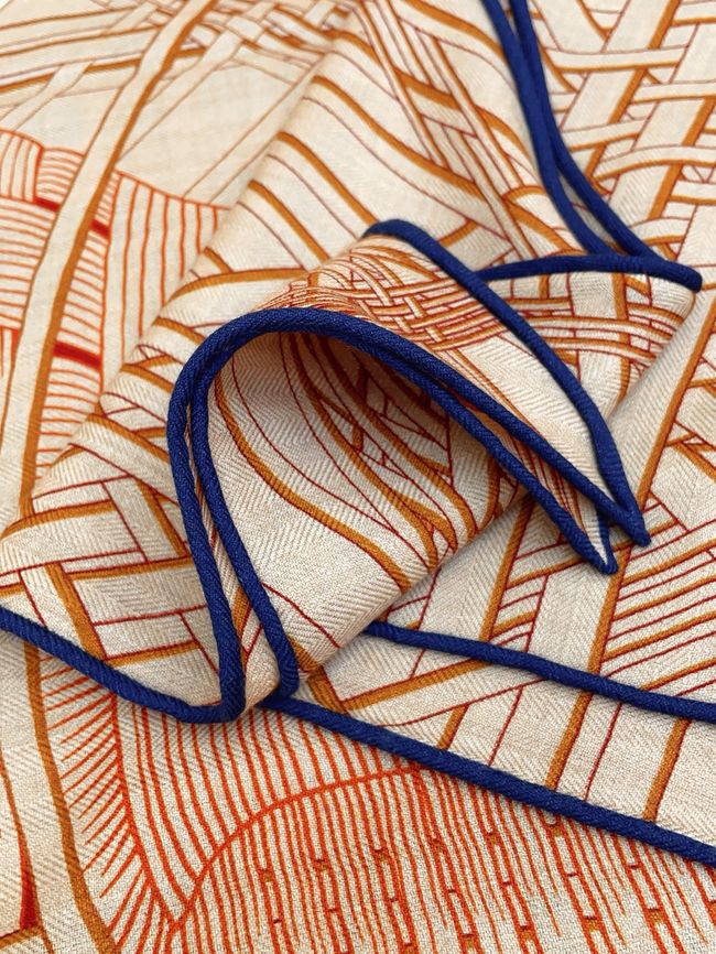 Hermes cashmere Shawl H36122-5 Hermes cashmere Shawl H36122-5