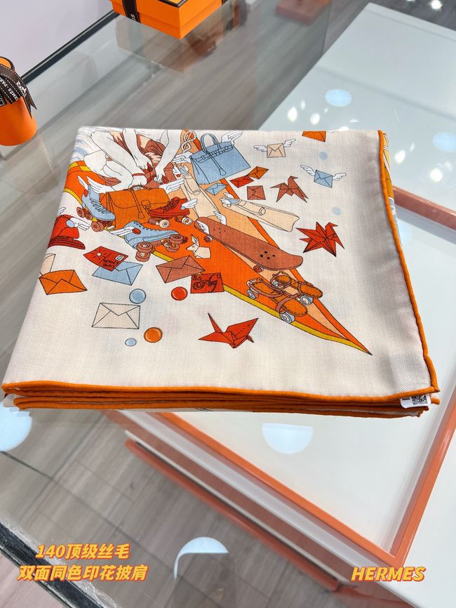 Hermes cashmere Shawl H36123-6 Hermes cashmere Shawl H36123-6