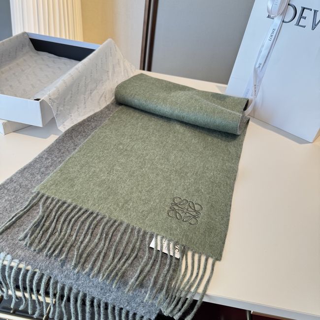 Loewe Cashmere scarf 0020-3