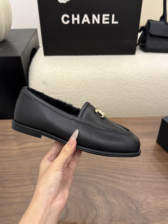 Chanel Moccasins B26485-1