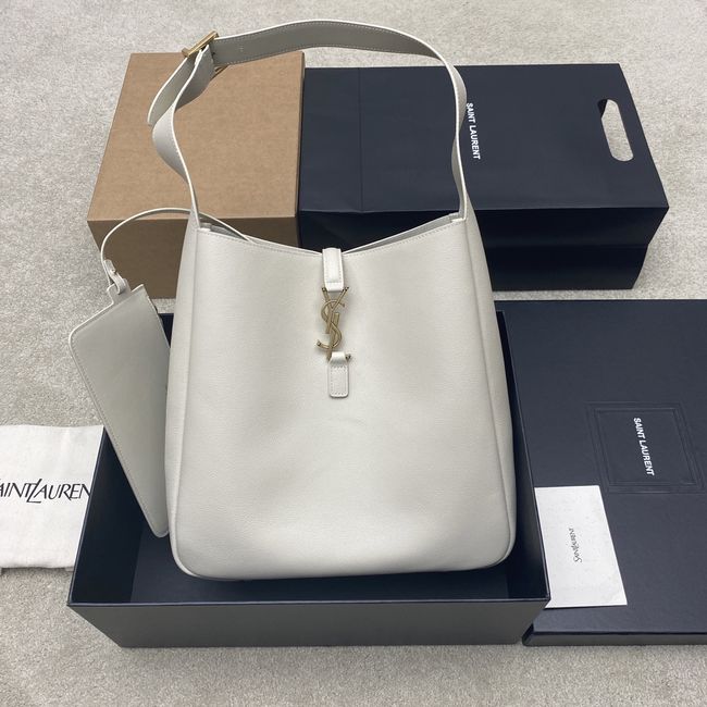 Saint Laurent LE 5 A 7 supple LARGE in grained leather 850545 white Saint Laurent LE 5 A 7 supple LARGE in grained leather 850545 white