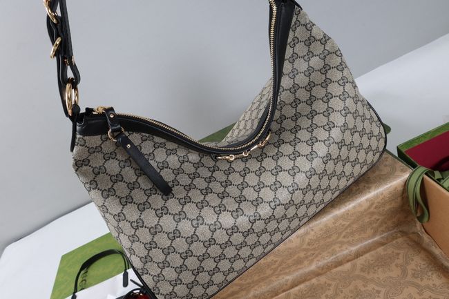 Gucci Starlet large shoulder bag A00CI2 black Gucci Starlet large shoulder bag A00CI2 black