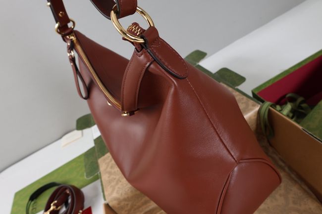 Gucci Starlet large shoulder bag soft leather A00CI2 Dark brown Gucci Starlet large shoulder bag soft leather A00CI2 Dark brown