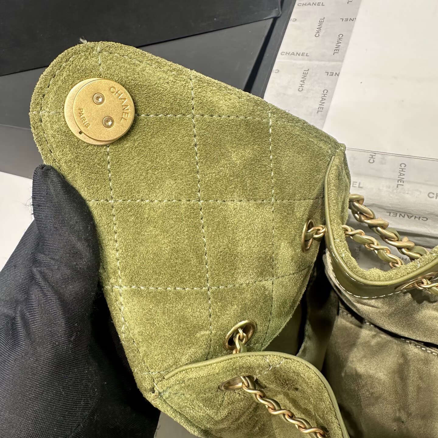 CHANEL 25 Small Handbag Suede AS5293 Green