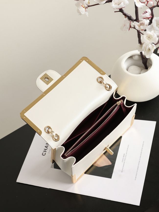 Chanel Mini Flap Bag AS6533 white Chanel Mini Flap Bag AS6533 white