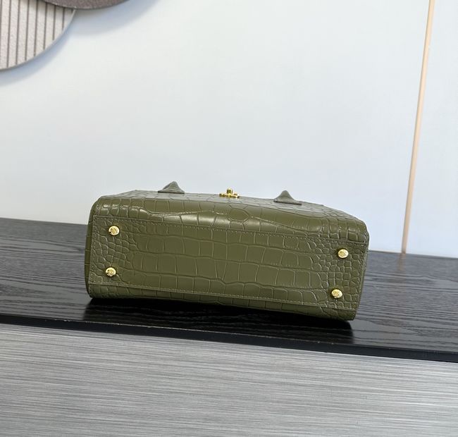 Chanel Small Shopping Bag AS6492 green