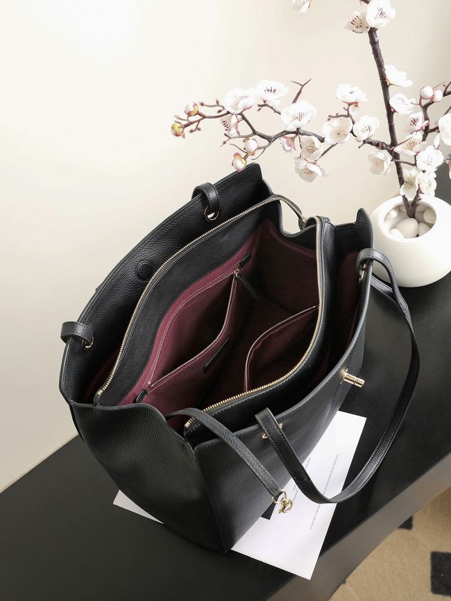 Chanel Shopping Bag AS6242 black Chanel Shopping Bag AS6242 black